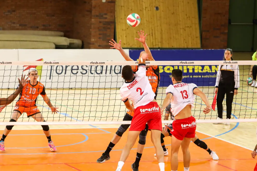 Foto del partido Pamesa Teruel Voleibol-Cisneros Alter, en Los Planos