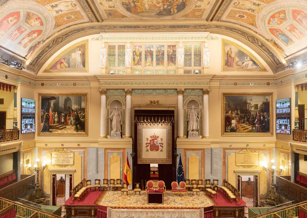 Preparativos en el Congreso de los Diputados para el acto de jura de la Constitución de la Princesa de Asturias, Leonor de Borbón y Ortiz