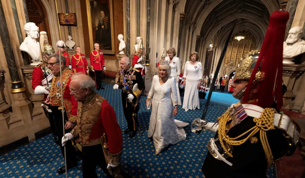 Britain's King Charles and Britain's Queen Camilla attend the State Opening of Parliament in the House of Lords Chamber, in London, Britain, November 7, 2023. Richard Pohle/Pool via REUTERS BRITAIN-POLITICS/KING-SPEECH