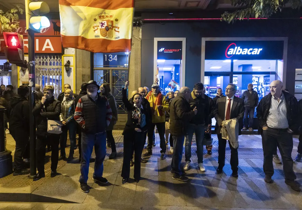 Protesta de este jueves en Zaragoza ante la sede del PSOE