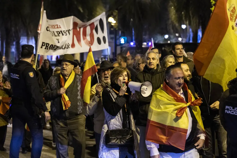 Protesta de este jueves en Zaragoza ante la sede del PSOE
