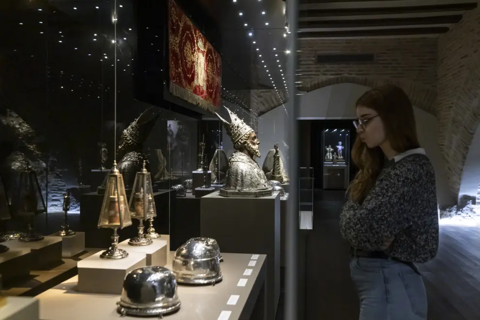 Exposición de reliquias en el Museo Diocesano de Zaragoza