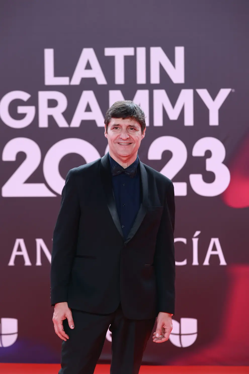 Marcos Vidal posa durante el photocall previo a la gala de entrega de los Latin Grammy 2023