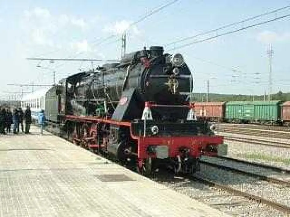 La locomotora La Vaporosa, máquina de vapor militar, en una foto de 2005 en Zaragoza.