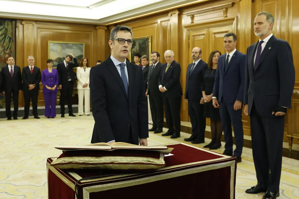 Los 22 ministros del nuevo Gobierno de Sánchez prometen sus cargos ante el Rey