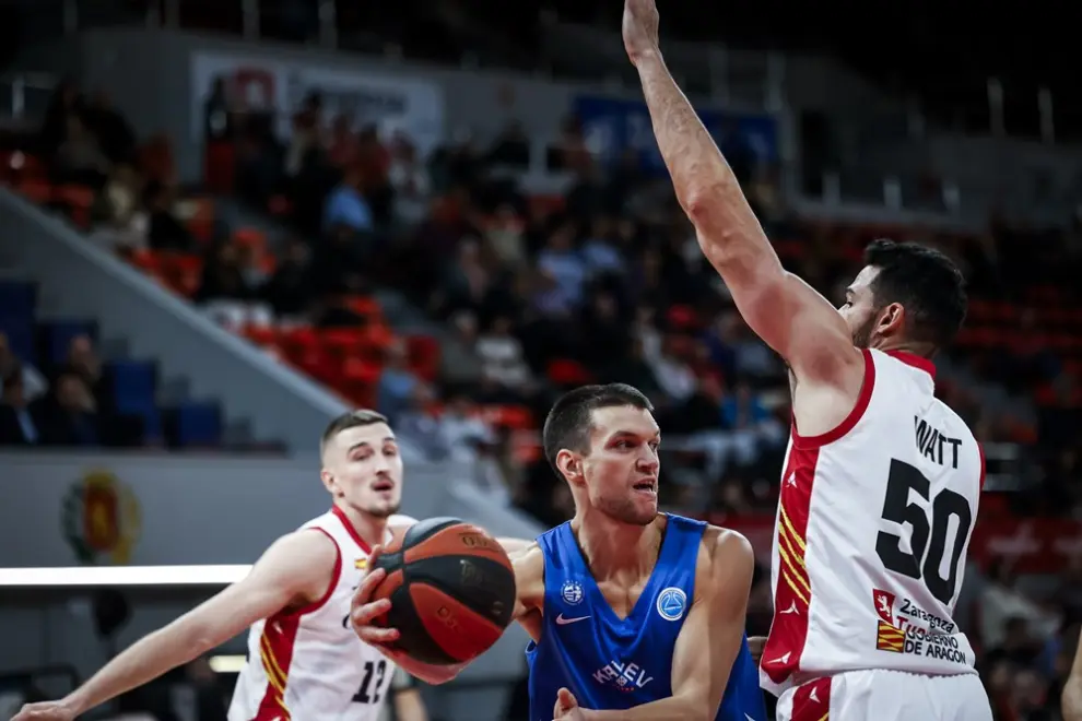 Partido Casademont Zaragoza-BC Kalev de la FIBA Europe Cup , en el pabellón Príncipe Felipe