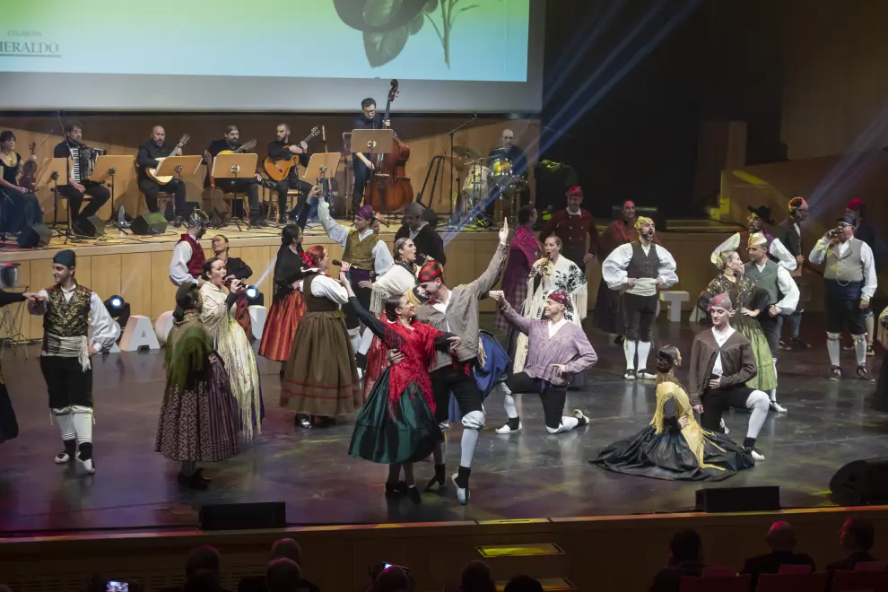 El escenario de la sala Mozart recibe a una selección de lo mejor del canto y el baile aragonés