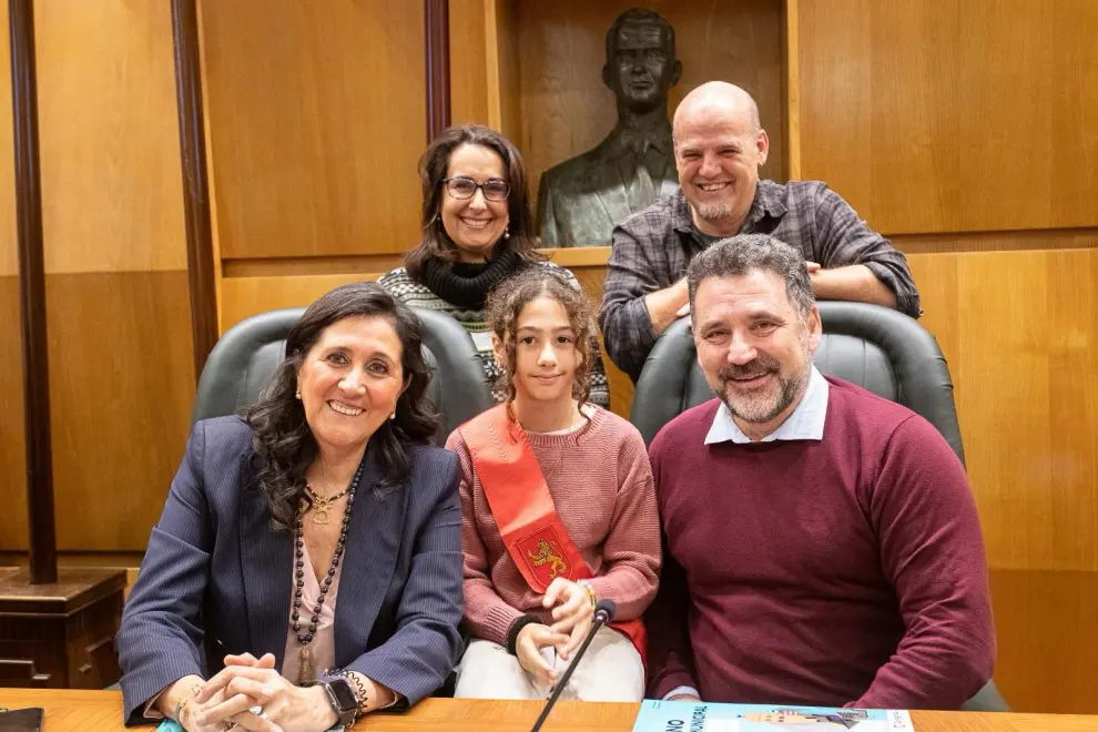 Pleno infantil 2023 en el Ayuntamiento de Zaragoza.