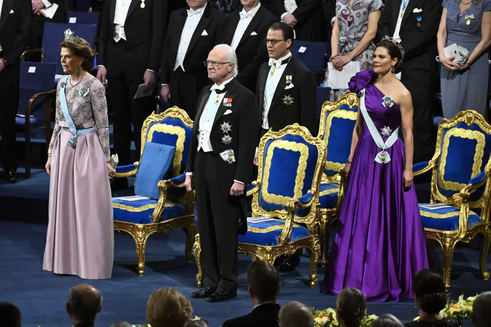 Alexei Ekimov is awarded the Nobel Prize in Chemistry 2023 by King Carl Gustaf of Sweden during the Nobel Prize award ceremony at the Concert Hall in Stockholm, Sweden on December 10, 2023. Claudio Bresciani/TT News Agency/via REUTERS      ATTENTION EDITORS - THIS IMAGE WAS PROVIDED BY A THIRD PARTY. SWEDEN OUT. NO COMMERCIAL OR EDITORIAL SALES IN SWEDEN. [[[REUTERS VOCENTO]]] NOBEL-PRIZE/
