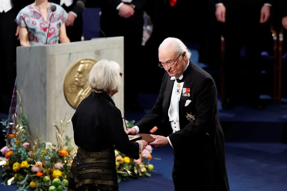 Claudia Goldin receives the Nobel Prize in Economic Sciences at the Nobel Prize ceremony at the Concert Hall in Stockholm, Sweden on December 10, 2023. Christine Olsson/TT News Agency/via REUTERS      ATTENTION EDITORS - THIS IMAGE WAS PROVIDED BY A THIRD PARTY. SWEDEN OUT. NO COMMERCIAL OR EDITORIAL SALES IN SWEDEN. [[[REUTERS VOCENTO]]] NOBEL-PRIZE/