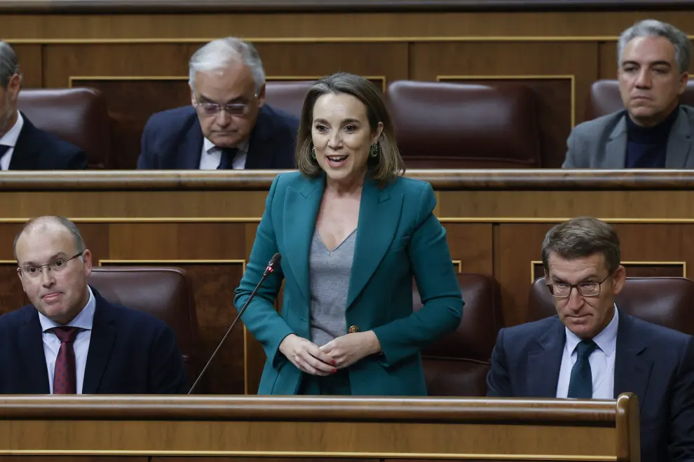 El Congreso celebra este miércoles su primera sesión de control al nuevo Gobierno sin la presencia del presidente, Pedro Sánchez, que se encuentra en Estrasburgo.