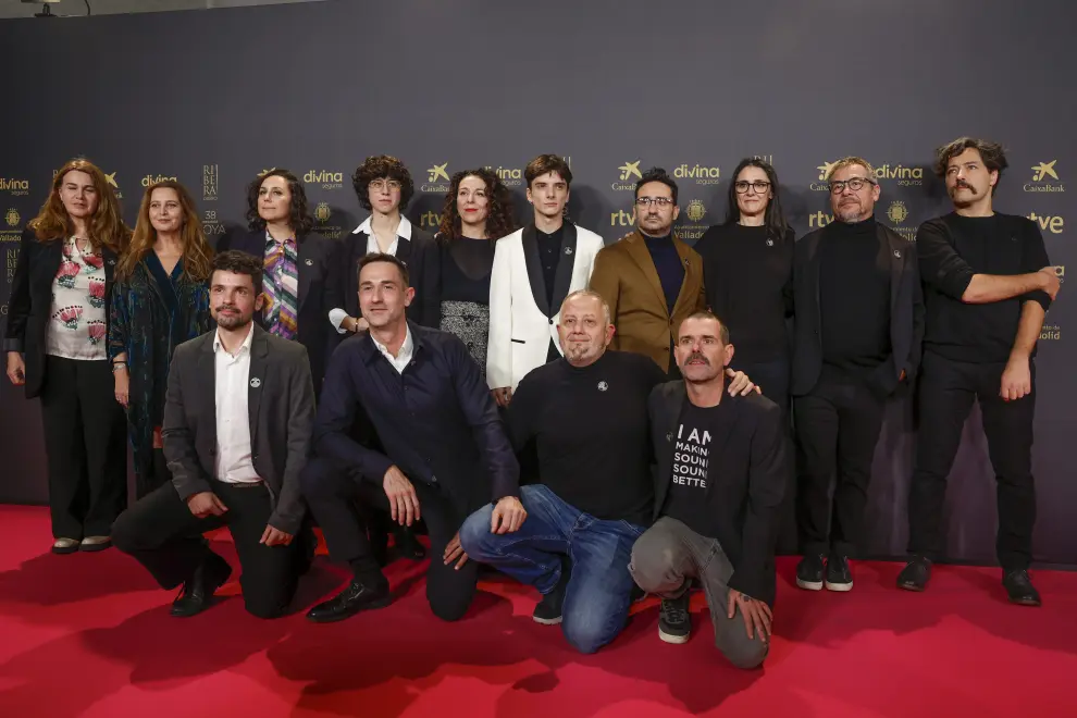 El equipo de 'La sociedad de la nieve' en el Encuentro de Nominados de la 38 edición de los Premios Goya