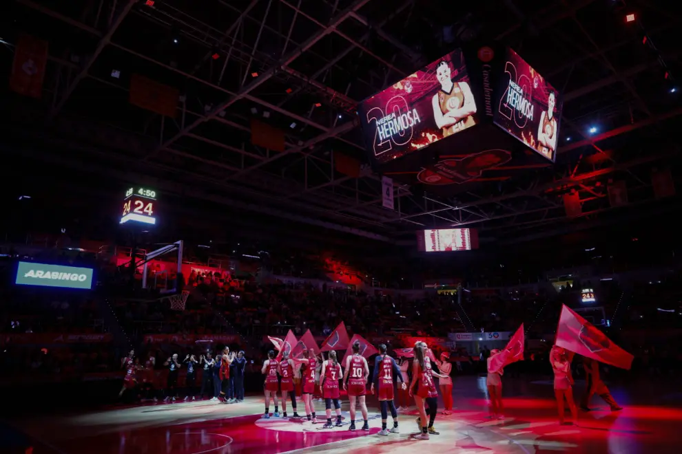 Las mejores fotos del partido entre Casademont Zaragoza y Valencia Basket