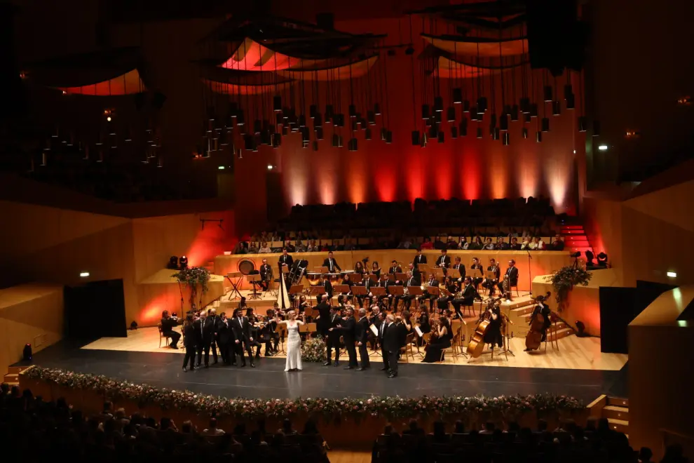 El Concierto de Año Nuevo en el Auditorio de Zaragoza llenó este jueves la sala Mozart.
