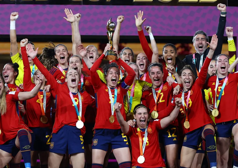 La selección femenina de fútbol celebra su triunfo en el Mundial
