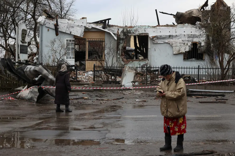 A view shows the university building damaged by a Russian drone strike, where Stepan Bandera, one of the founders of the Organization of Ukrainian Nationalists (OUN) studied, amid Russias attack on Ukraine, in the town of Dubliany, Lviv region, Ukraine January 1, 2024. Press service of the State Emergency Service of Ukraine in Lviv region/Handout via REUTERS ATTENTION EDITORS - THIS IMAGE HAS BEEN SUPPLIED BY A THIRD PARTY. [[[REUTERS VOCENTO]]] UKRAINE-CRISIS/ATTACK-LVIV