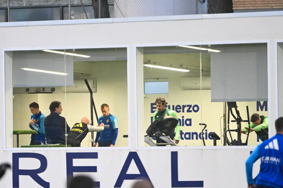 Primer entrenamiento del Real Zaragoza de 2024 en la Ciudad Deportiva