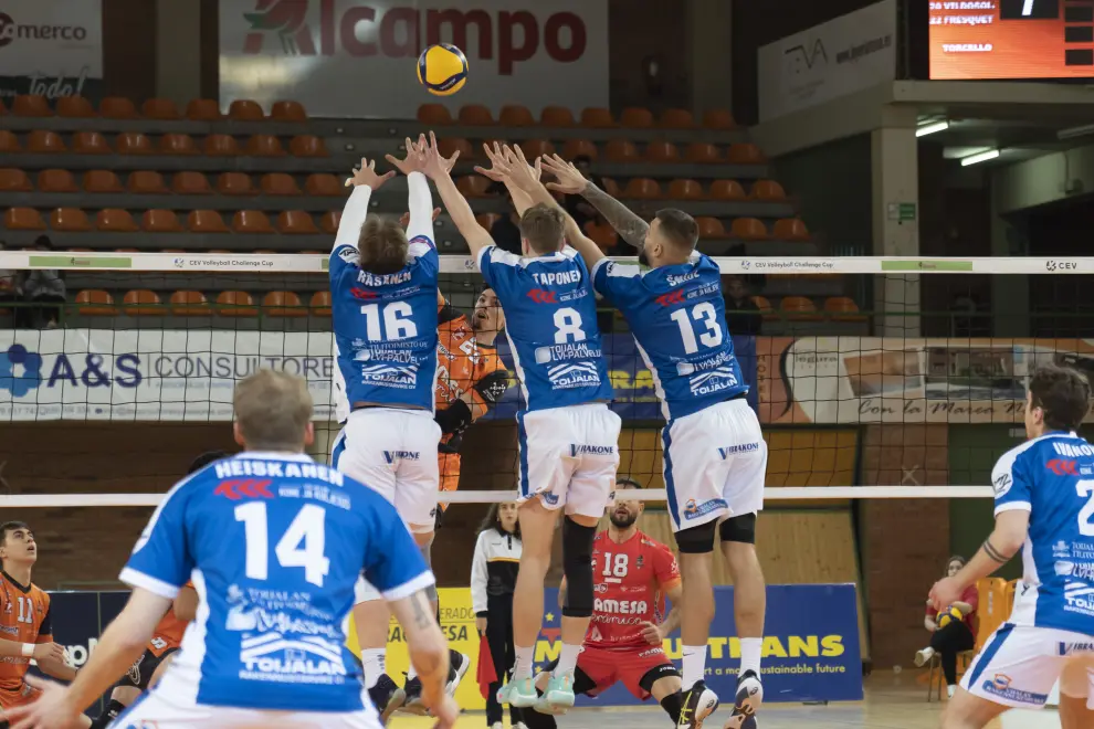 Partido Pamesa Teruel Voleibol-Akaa, ida de cuartos de final de la Challenge Cup