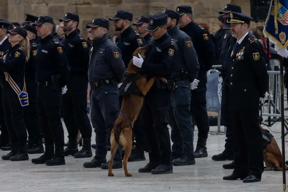 La Policía Nacional conmemora su bicentenario en Zaragoza.