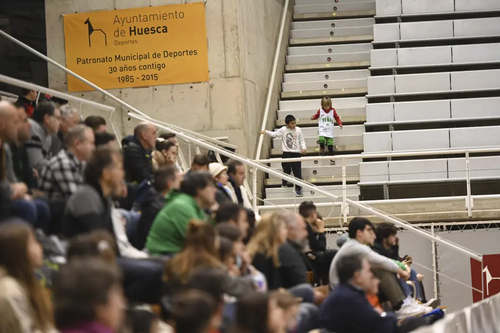 El seleccionador, Sergio Scariolo, ha acudido al partido disputado en el Palacio de los Deportes para ver a su hijo Alessandro.