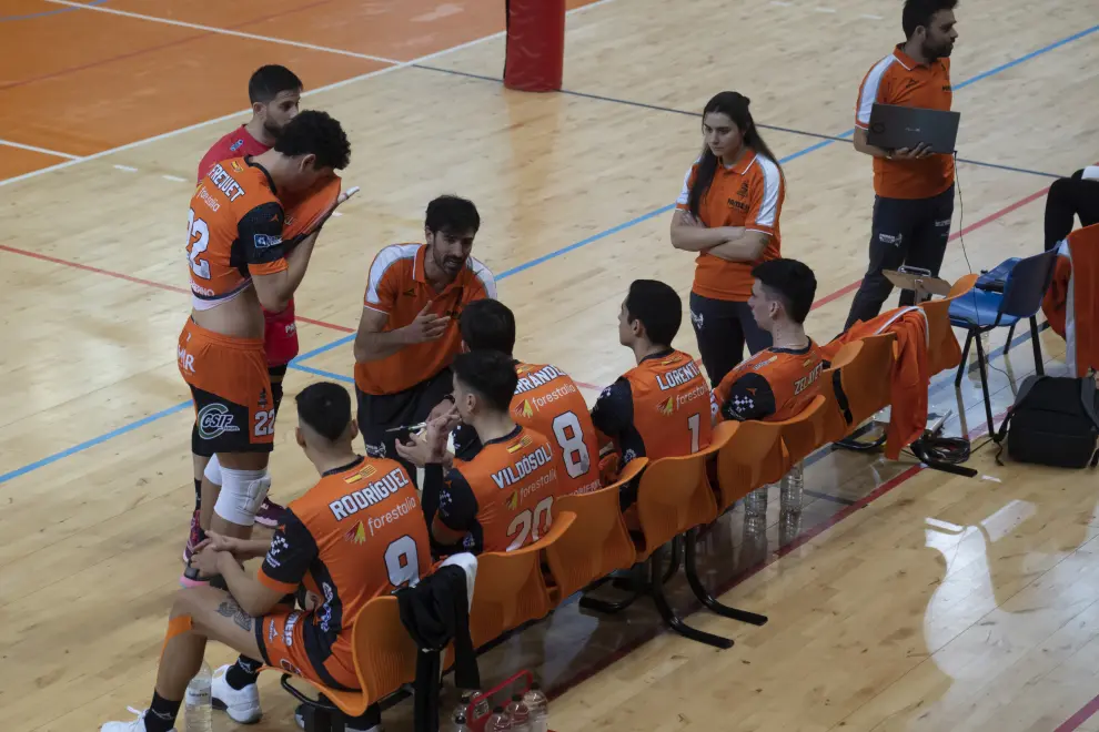 Partido de Superliga de voleibol entre Pamesa Teruel y San Roque de Las Palmas