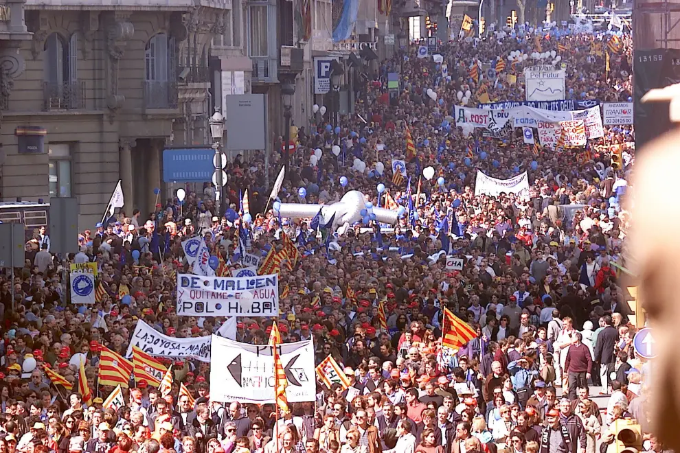 Movilizaciones contra el trasvase en Barcelona en 2002.