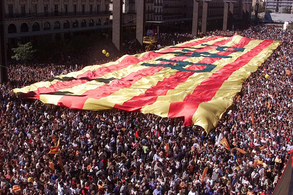 Movilizaciones contra el trasvase en Zaragoza en 2000.