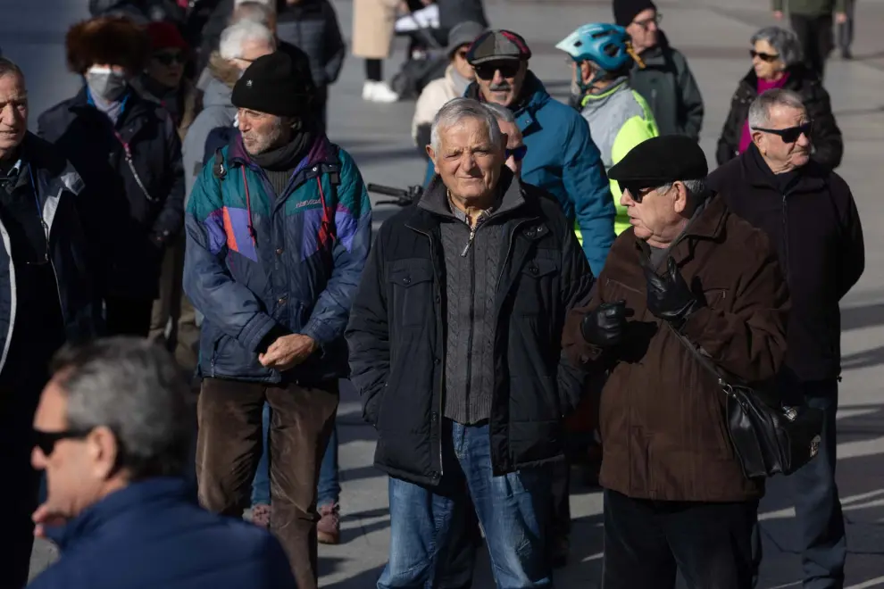 Protesta de los pensionistas de la coordinadora Coespe en la plaza del Pilar de Zaragoza.