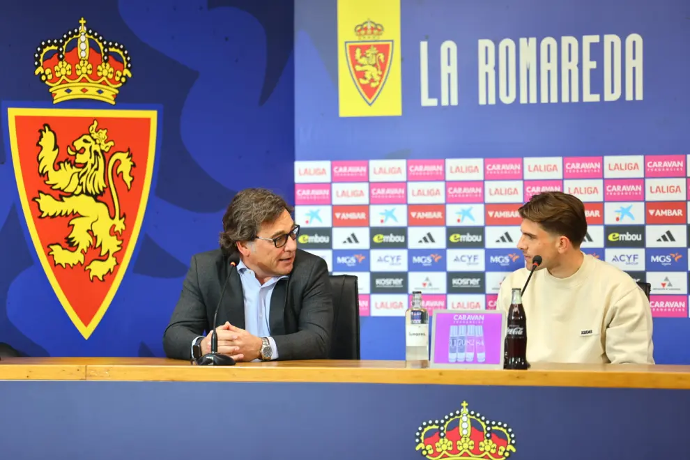 Presentación de los nuevos fichajes del Real Zaragoza: Raúl Guti y Akim Zedadka
