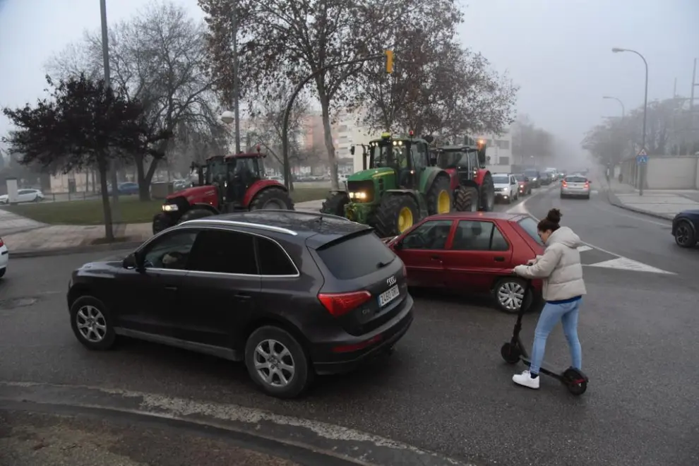 Los tractores toman las calles de Huesca.