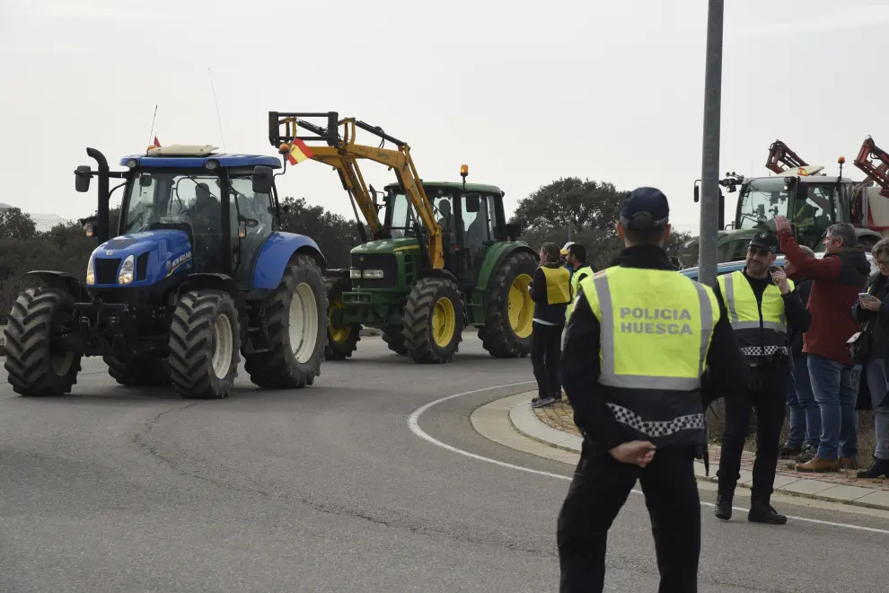 Protestas de agricultores en Huesca 8 2 24 Foto Javier Navarro_4 [[[FOTOGRAFOS]]]