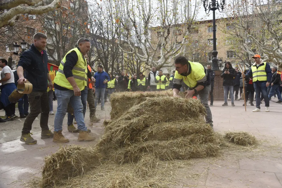 Protestas de agricultores en Huesca 8 2 24 Foto Javier Navarro_5 [[[FOTOGRAFOS]]]