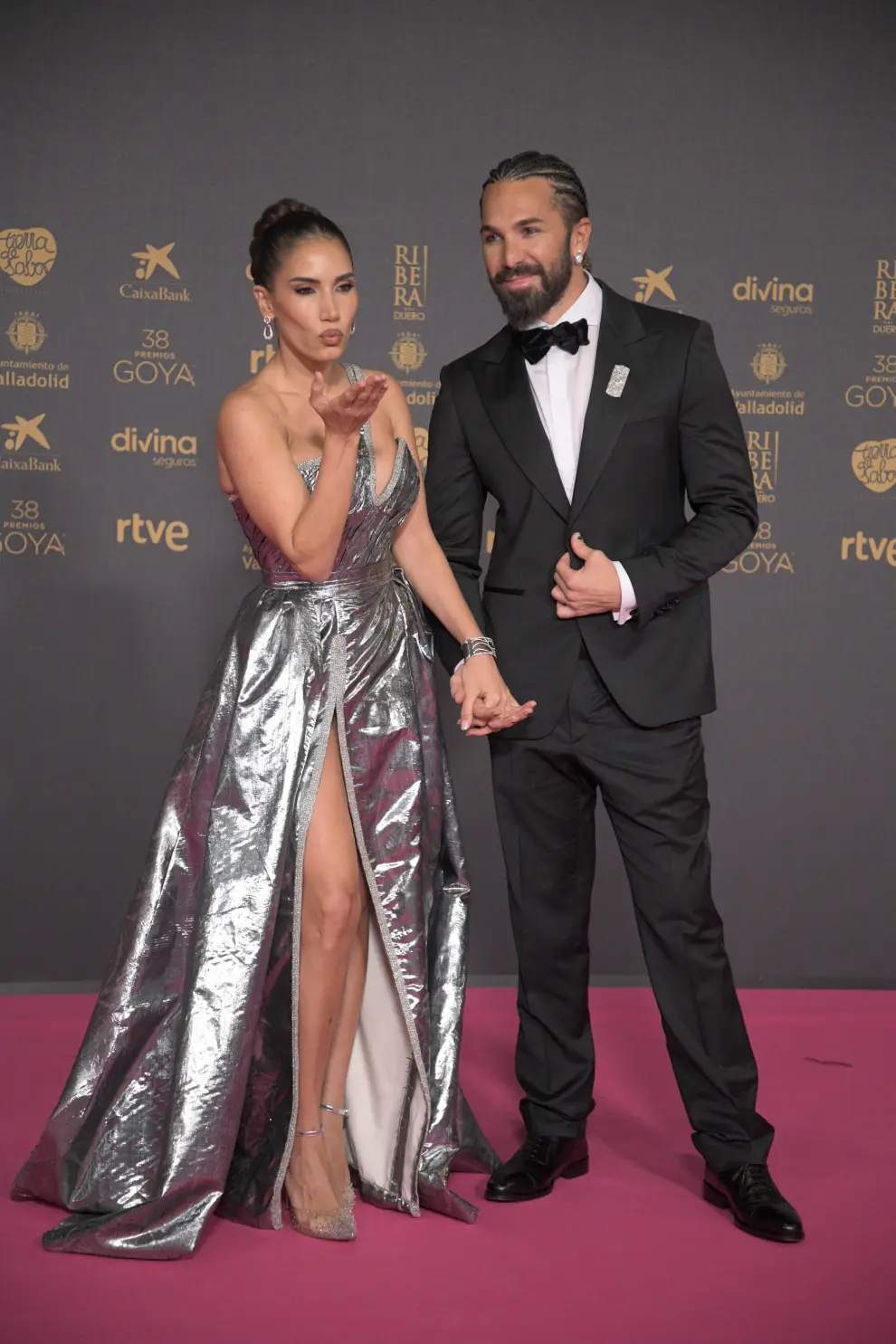 La cantante India Martínez y su pareja Ismael Vázquez