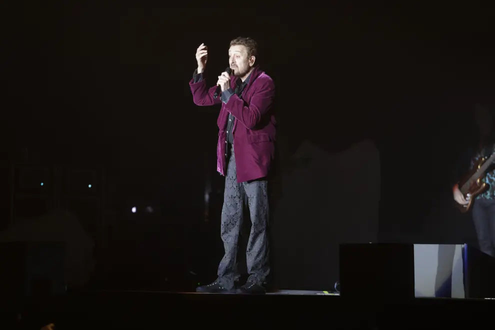 Manolo García ha vuelto a emocionar con sus canciones al público asistente a su concierto.