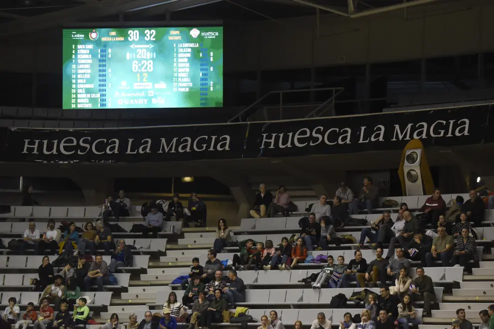 El seleccionador nacional ha acudido este sábado al partido entre el Lobe Huesca La Magia y el Morón.