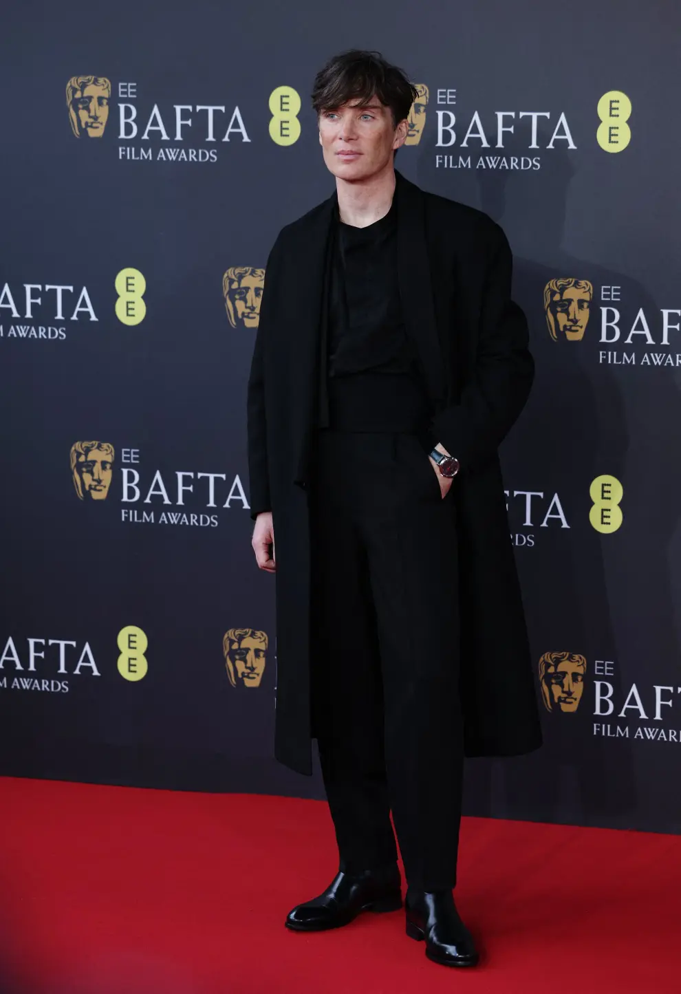 Cillian Murphy poses as he arrives at the 2024 British Academy of Film and Television Awards (BAFTA) at the Royal Festival Hall in the Southbank Centre, London, Britain, February 18, 2024. REUTERS/Isabel Infantes [[[REUTERS VOCENTO]]] AWARDS-BAFTA/