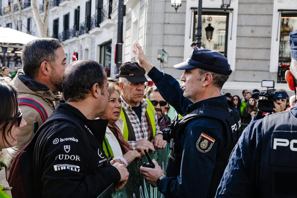 fotografo: Jorge Paris Hernandez [[[PREVISIONES 20M]]] tema: Marchas de tractores. Madrid.