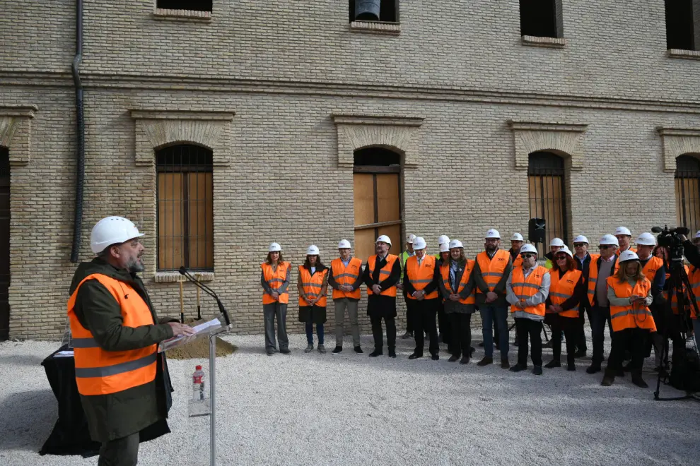 Acto simbólico de reforma y ampliación del Albergue Municipal de Zaragoza
