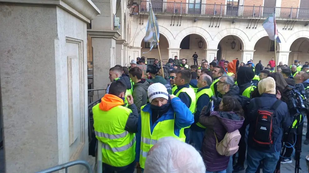 Los agricultores que se manifiestan en Teruel