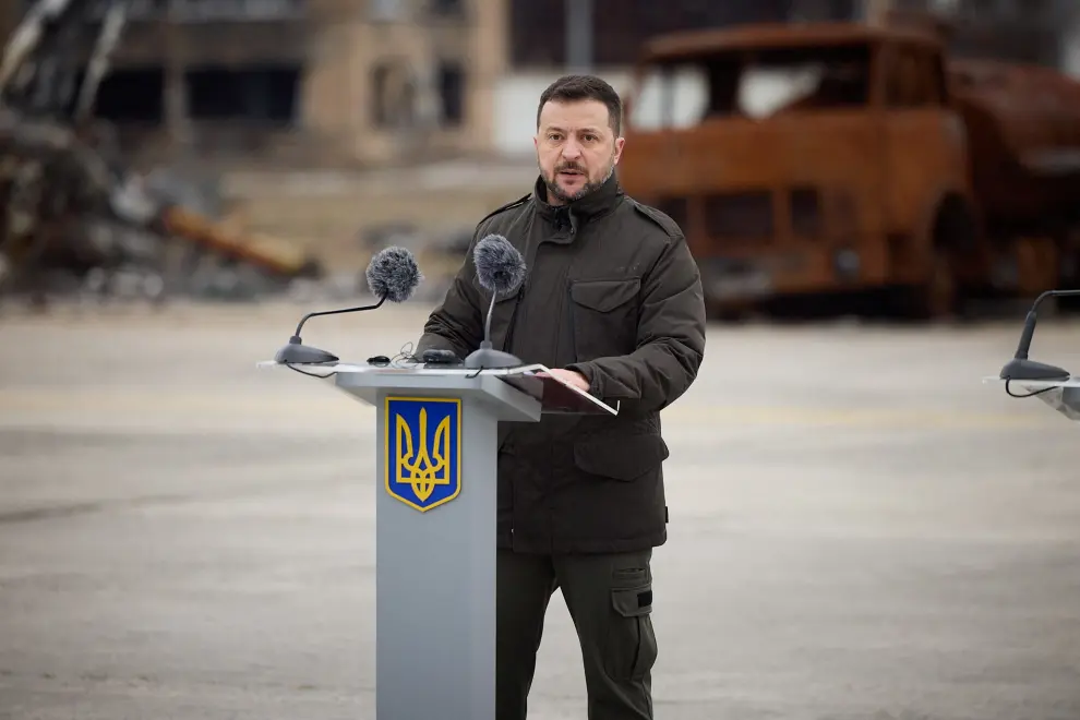 Ukraines President Volodymyr Zelenskiy speaks during a joint statement with European Commission President Ursula von der Leyen, Italian Prime Minister Giorgia Meloni, Belgiums Prime Minister Alexander De Croo and Canadas Prime Minister Justin Trudeau at an airfield in the town of Hostomel, on the second anniversary of Russias invasion of Ukraine, outside of Kyiv, February 24, 2024. Ukrainian Presidential Press Service/Handout via REUTERS ATTENTION EDITORS - THIS IMAGE HAS BEEN SUPPLIED BY A THIRD PARTY. [[[REUTERS VOCENTO]]] UKRAINE-CRISIS/ANNIVERSARY-LEADERS