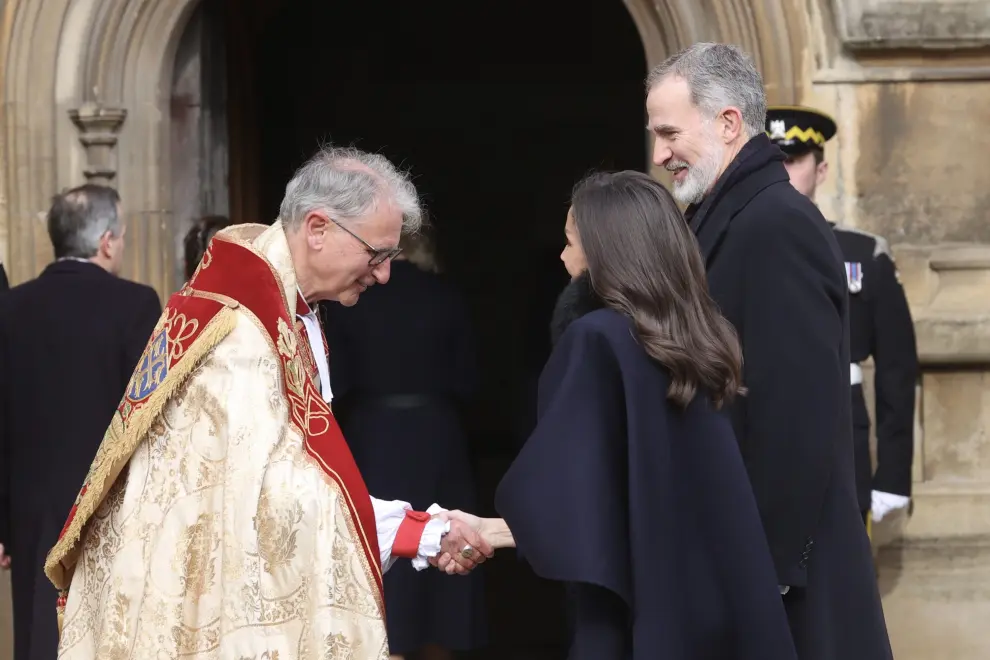 El rey Felipe VI y la reina Leticia asisten a un servicio religioso en Windsor por el difunto Constantino de Grecia.
