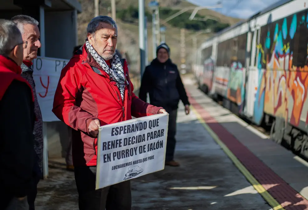 Protestas en el Valle del Jalón por un mejor servicio de tren.