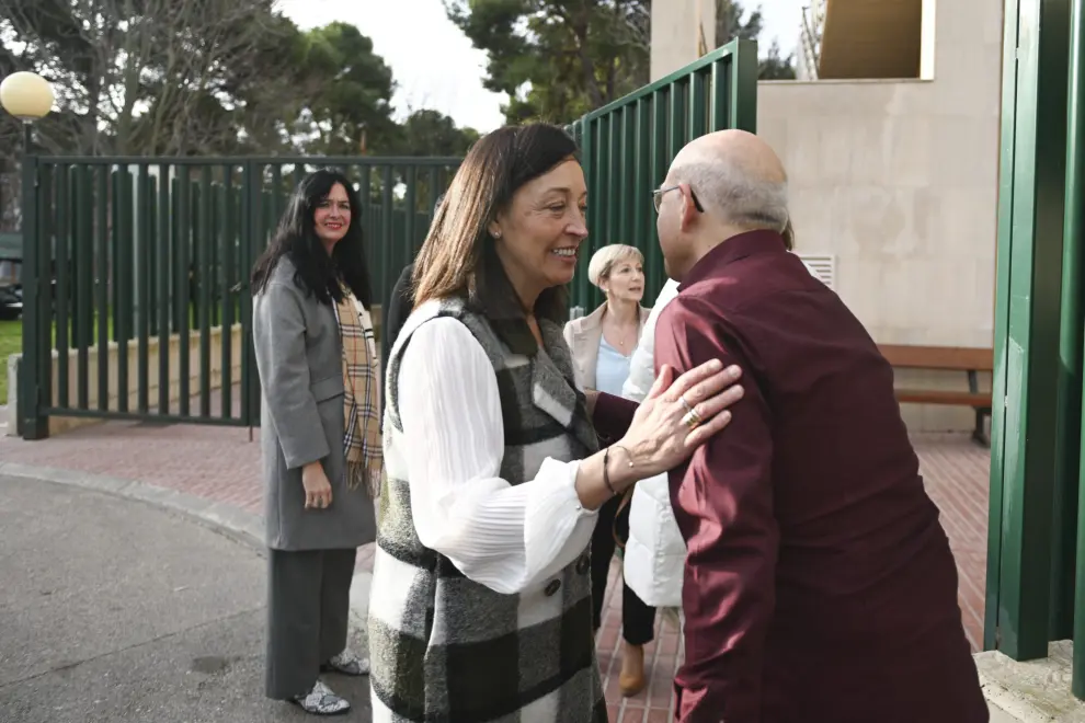 Visita de la consejera Mamen Susín y la alcaldesa de Huesca a la residencia Sagrada Familia de Huesca.