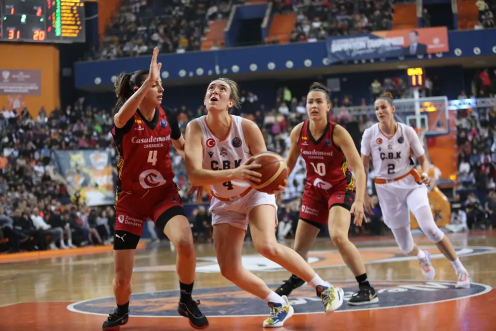 Partido Cukurova Basketbol Mersin-Casademont Zaragoza, tercer partido de cuartos de final de la Euroliga