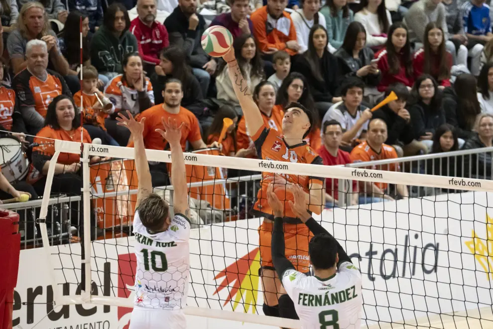 Partido de Superliga de voleibol: Pamesa Teruel-Unicaja Costa de Almeria
