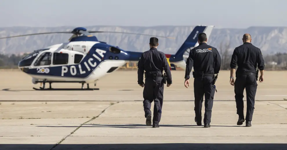 El helicóptero Cóndor de la Policía Nacional con base en Zaragoza.