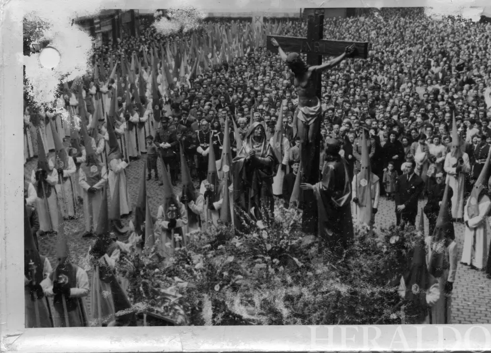 Procesión Siete Palabras en Zaragoza en 1953