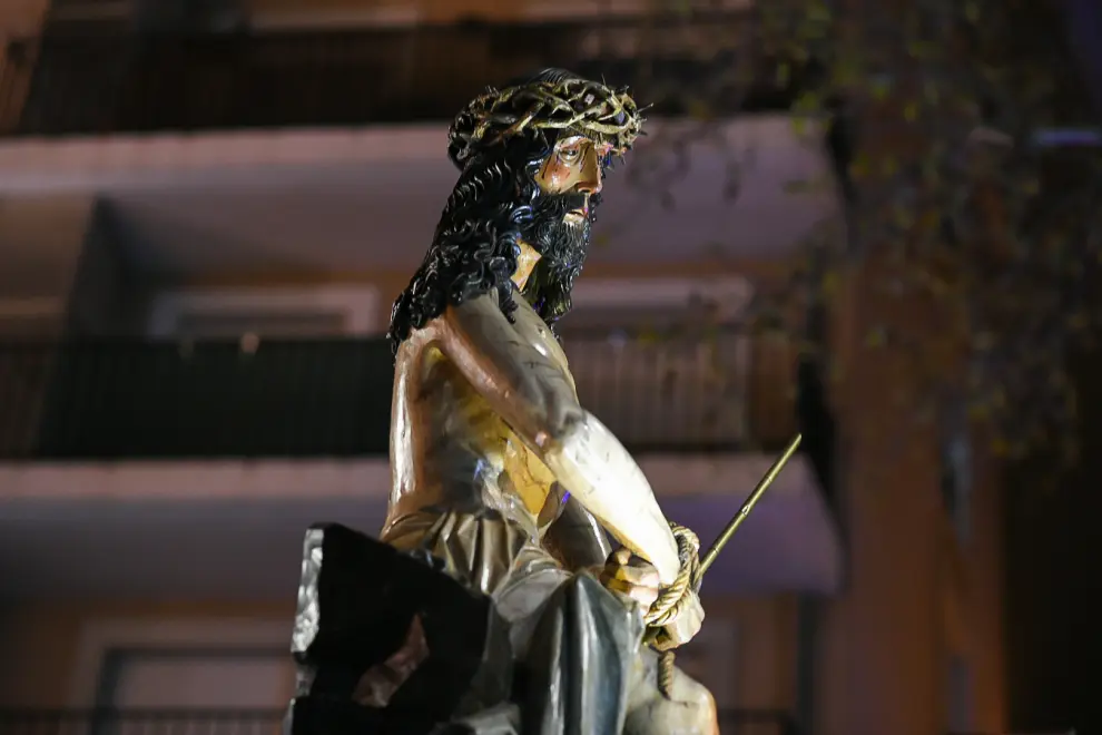 Semana Santa en Zaragoza 2024: Procesión de la cofradía del Ecce Homo de Zaragoza.