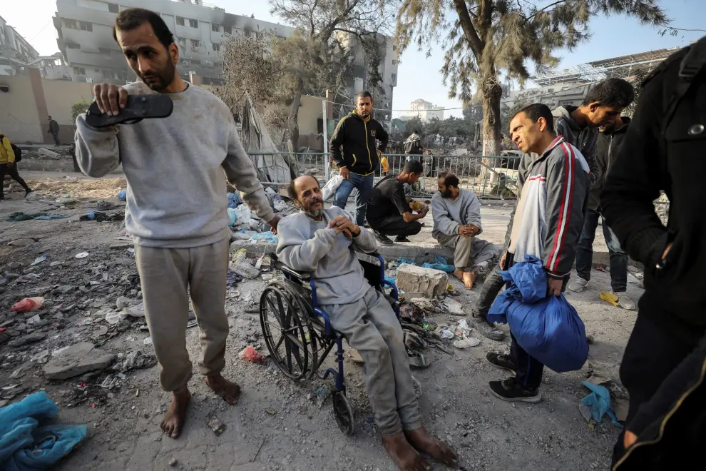 El hospital Al Shifa de Gaza, destruido tras dos semanas de ataques del ejército de Israel