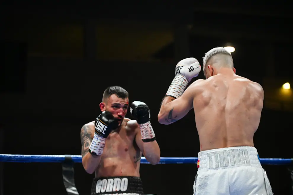 Boxeo en el Siglo XXI de Zaragoza: Ezequiel Gurría pelea por el título europeo EBU Silver del peso superwélter ante Óscar Díaz